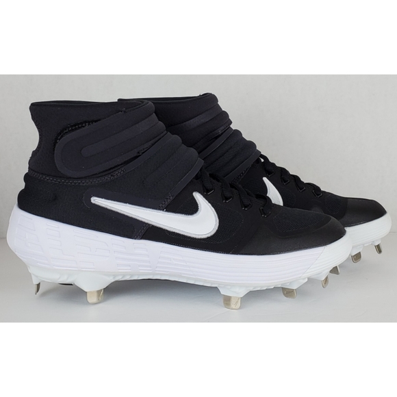 alpha huarache elite 2 mid